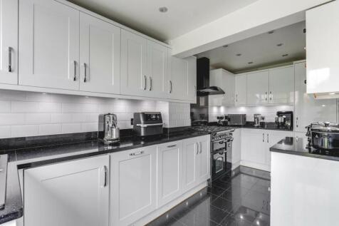 Kitchen 4