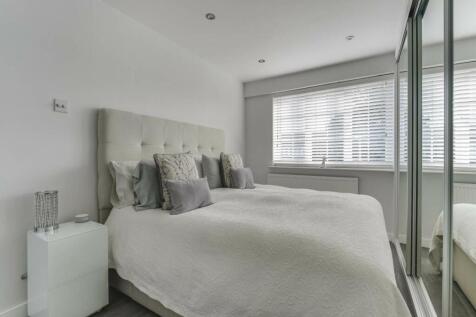Bedroom 1 -2