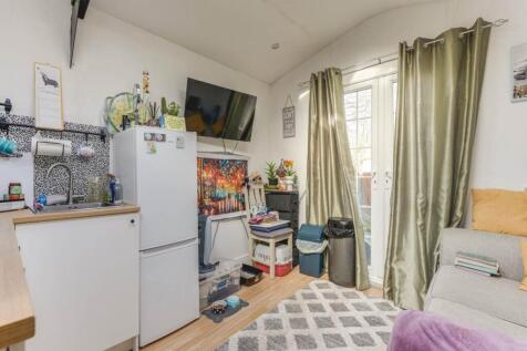Annex living area