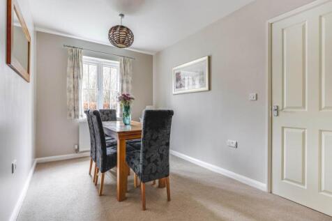 Family Room-Dining R