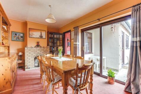 Dining Room (3)