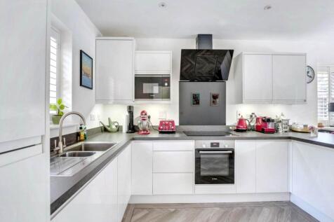 Kitchen (2)