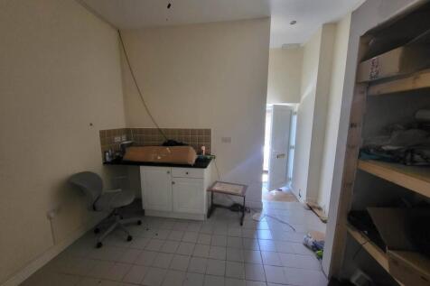 Back Office