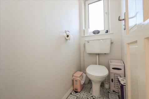Seperate Toilet