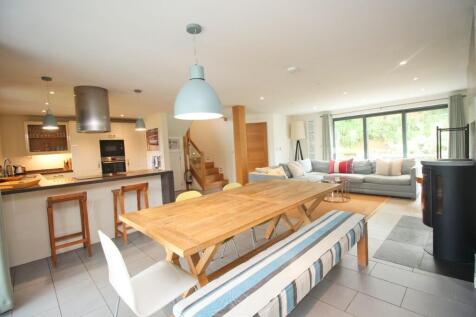 Open plan living 