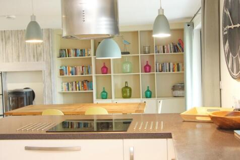 Open plan living 