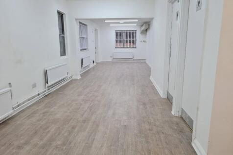 2nd Large Room