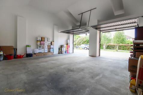 Double Garage