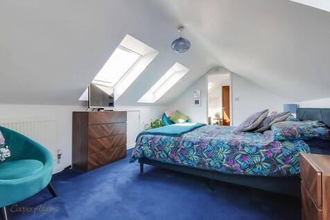 Main bedroom