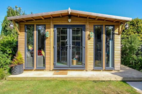 Cabin/office