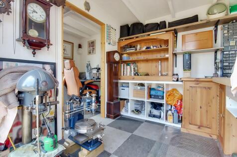 Office/workshop