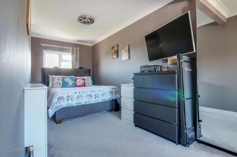 Main bedroom