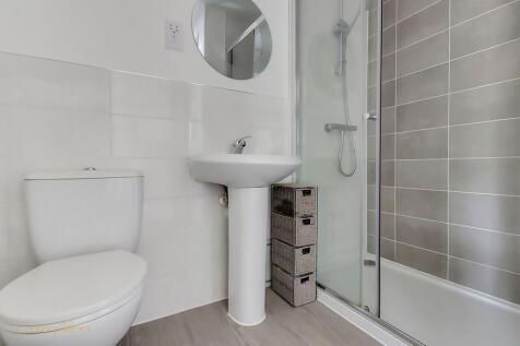 En-suite shower room