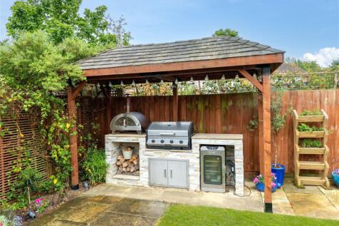 Bbq/Smoker/Pizza