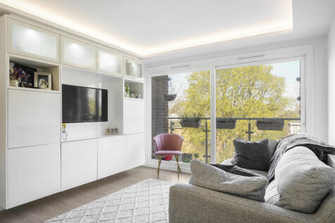Flat 32, Claydon ...