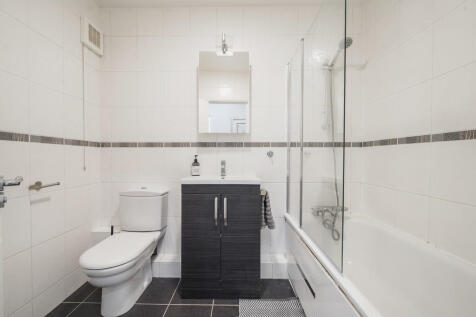 Flat 32, Claydon ...