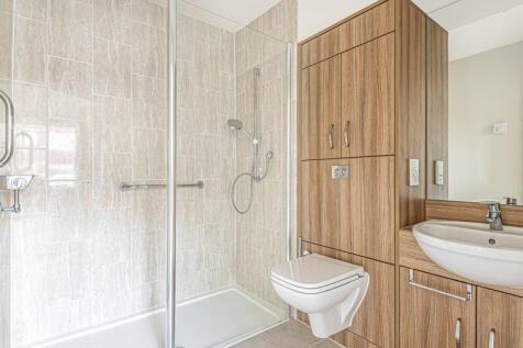 Ensuite shower room