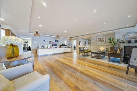 Reception seating