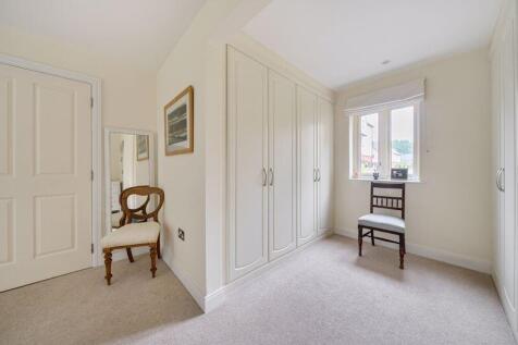 Dressing area with two banks of fitte...