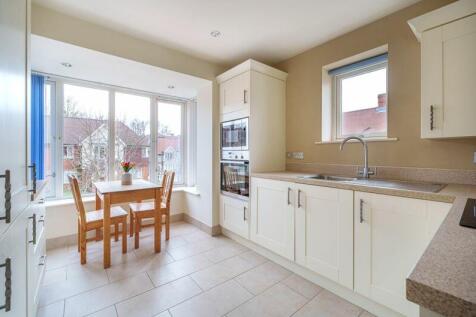 Bay window in dining area