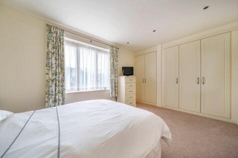 Built-in wardrobes in bedroom