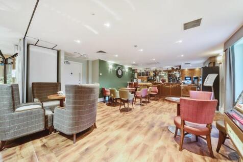 Bar in restaurant