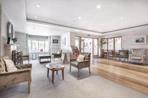 Reception lounge