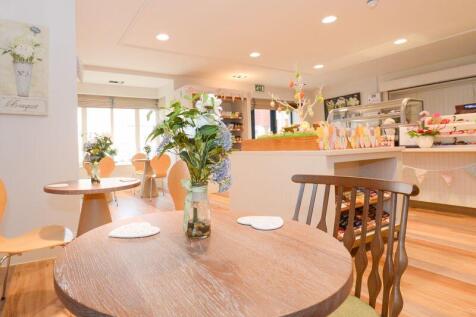 Cotton&#39;s café and deli