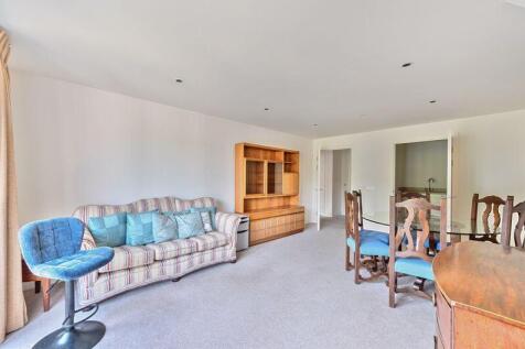 Living/dining room through to kitchen