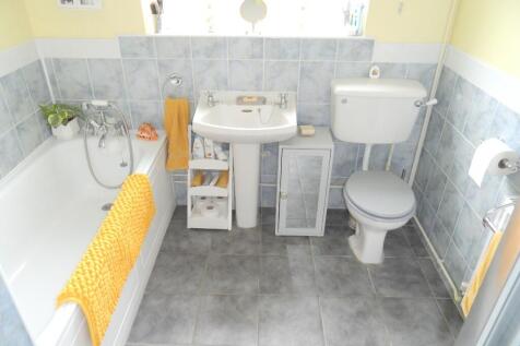 BATH/SHOWER RM