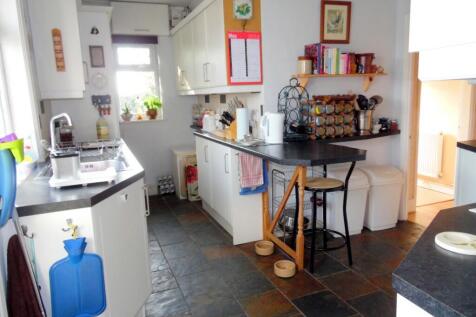 KITCHEN/BREAKFAST RM