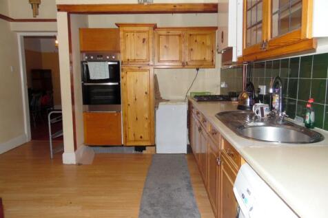 KITCHEN/BREAKFAST RM