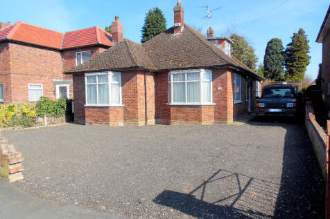 FRONT &amp; DRIVEWAY