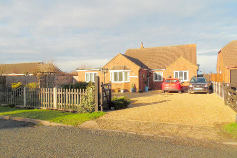 FRONT &amp; DRIVEWAY