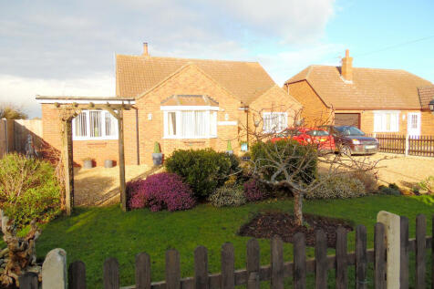 FRONT &amp; DRIVEWAY
