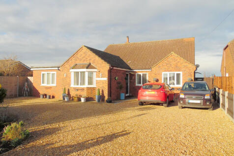 FRONT &amp; DRIVEWAY