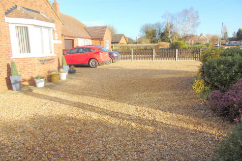 FRONT &amp; DRIVEWAY