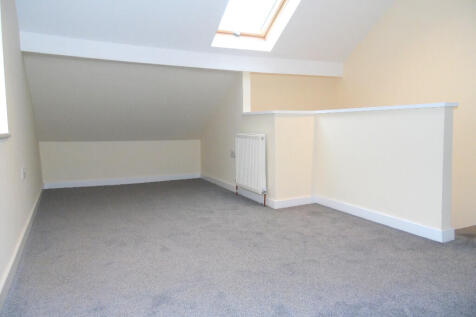 LOFT ROOM