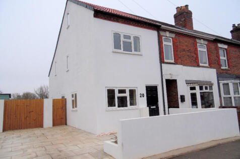 FRONT &amp; DRIVEWAY