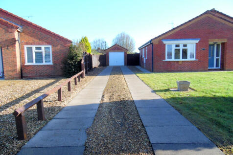 DRIVEWAY &amp; GARAGE