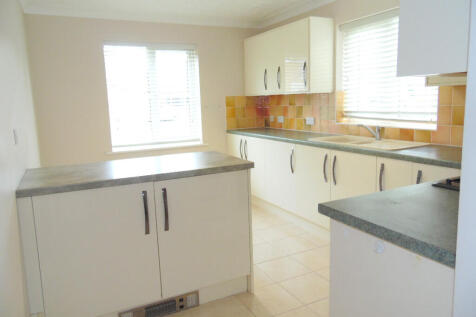 KITCHEN/BREAKFAST RM