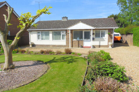 FRONT &amp; DRIVEWAY
