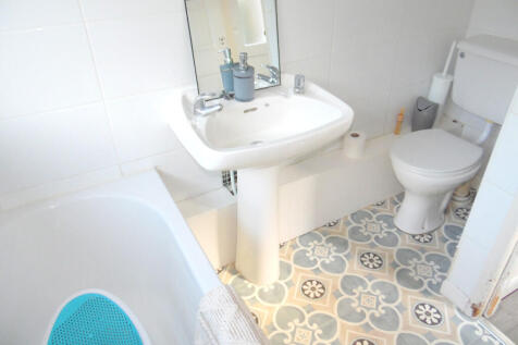 DOWNSTAIRS BATHROOM