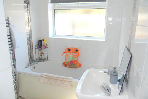 DOWNSTAIRS BATHROOM