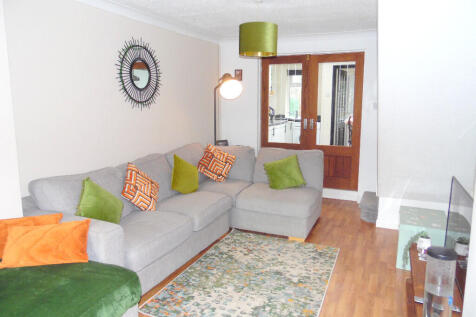 LOUNGE/DINER
