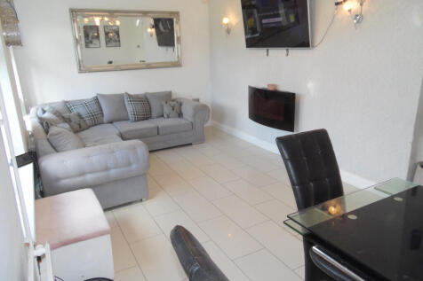 LOUNGE/DINER