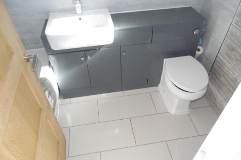 DOWNSTAIRS BATHROOM