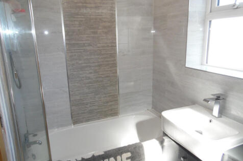DOWNSTAIRS BATHROOM