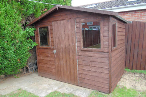 GARDEN SHED