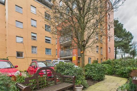 CAM02365G0-PR0255-STILL005.jpg